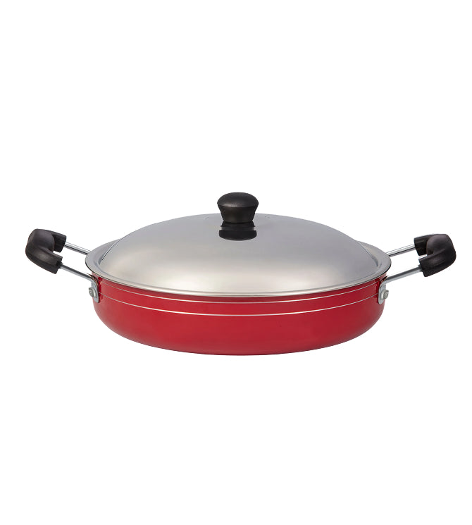 Saute Pan with Steel Lid