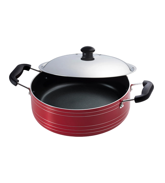 Cooking Pot With Steel Lid