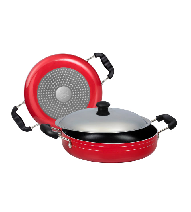Saute Pan with Steel Lid