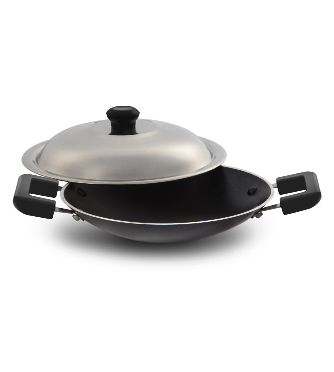 Appachatty With Steel Lid